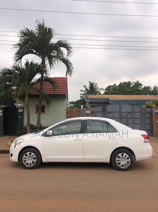 Toyota Belta 2011 White