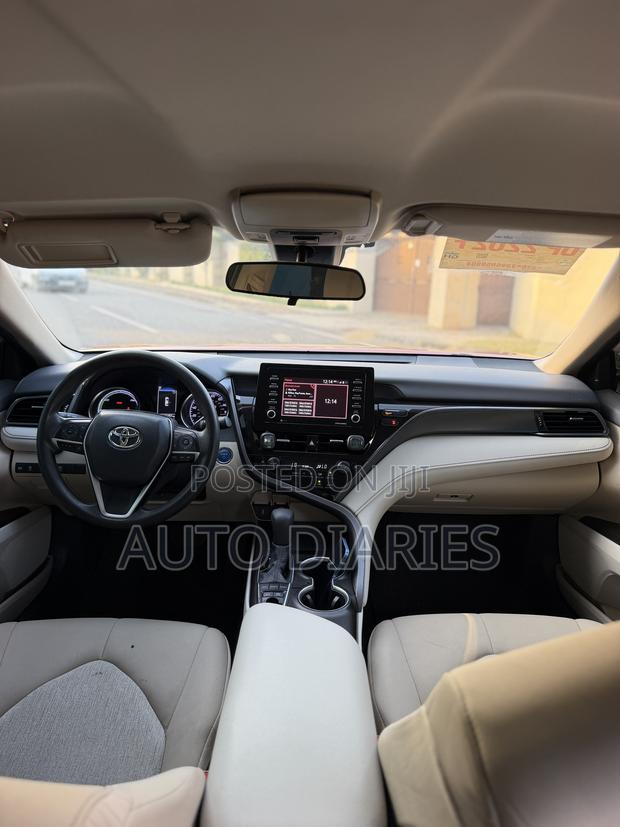 Toyota Camry LE 2021 Red