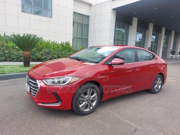 Hyundai Elantra 2017 Red