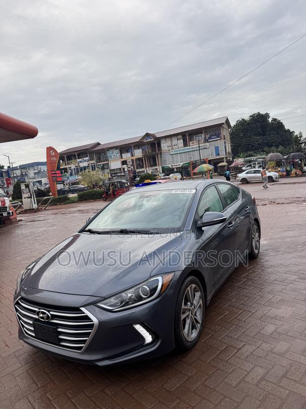 Hyundai Elantra 2018 Gray