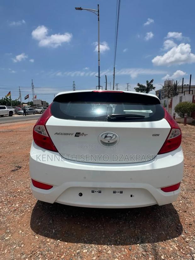 Hyundai Accent 2016 White