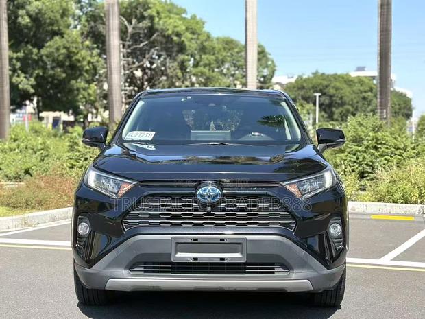 Toyota RAV4 2021 Black