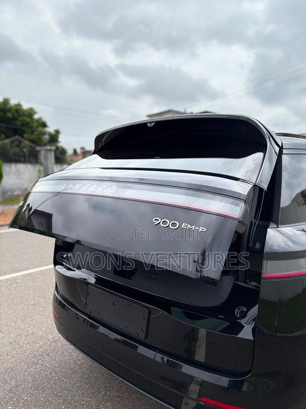 New Li Auto L9 1.5 Hybrid AWD 2025 Black