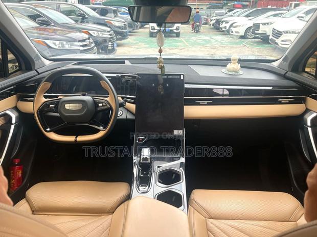 Geely Boyue 2023 Green