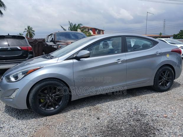 Hyundai Elantra 2016 Gray