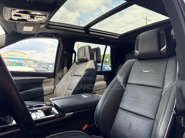 New Cadillac Escalade 2026 White