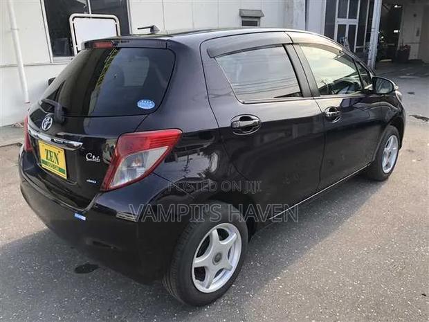 Toyota Vitz 1.3 FWD 3dr 2013 Black