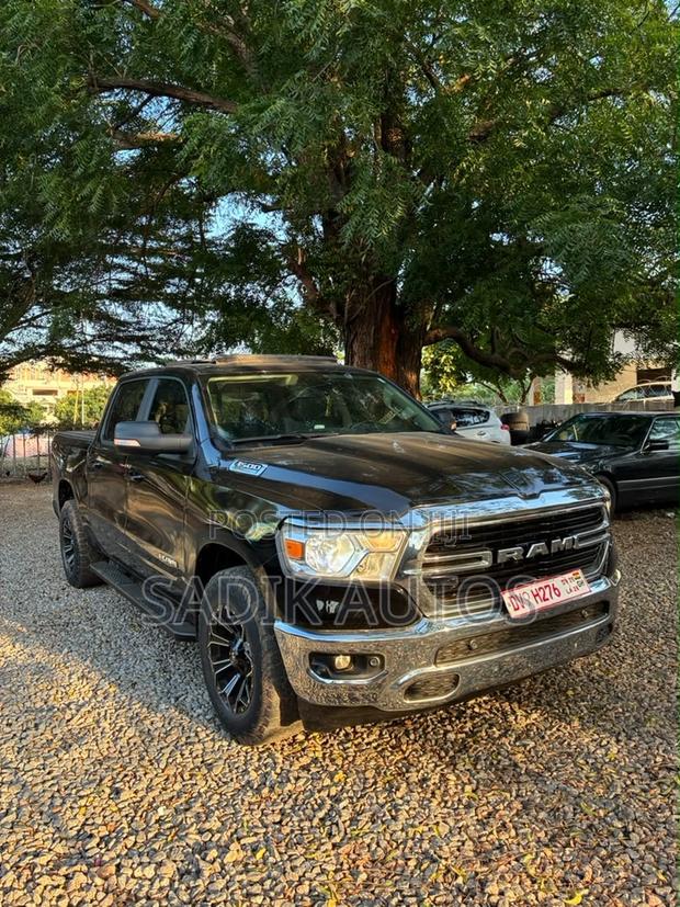 Dodge RAM 1500 3.6 Petrol AWD 2020 Black
