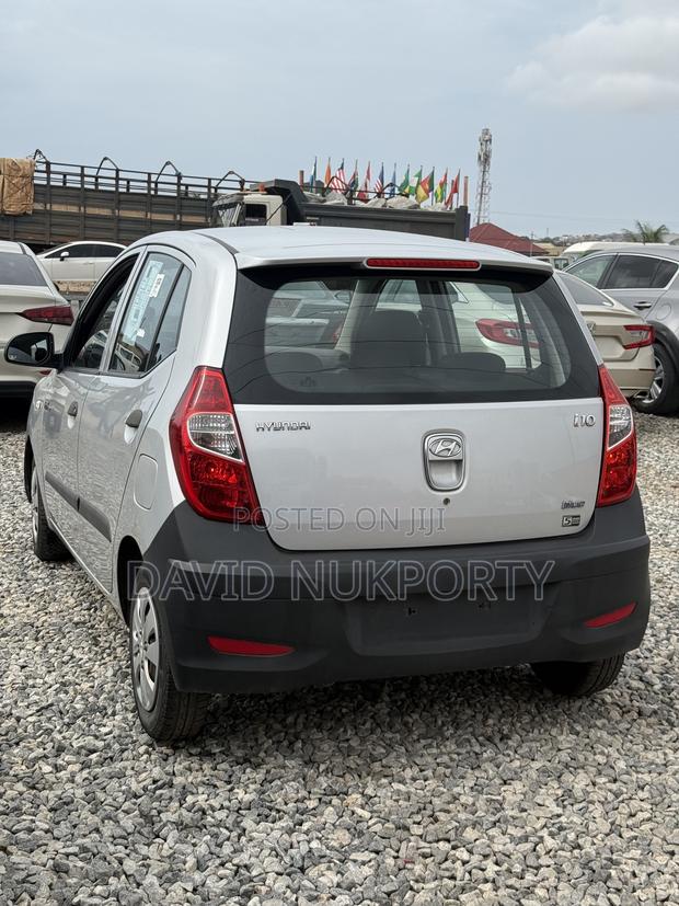 Hyundai I10 2012 Silver