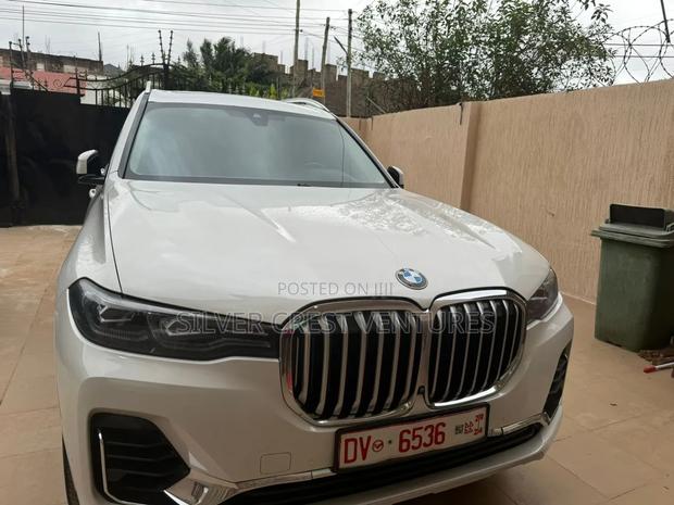 BMW X7 xDrive40i 2020 White