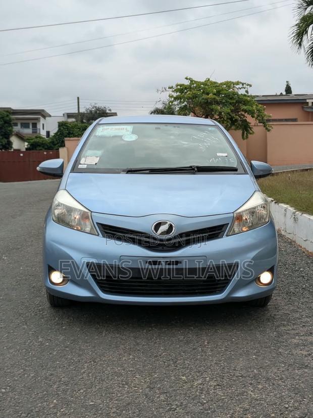 Toyota Vitz 1.3 FWD 5dr 2013