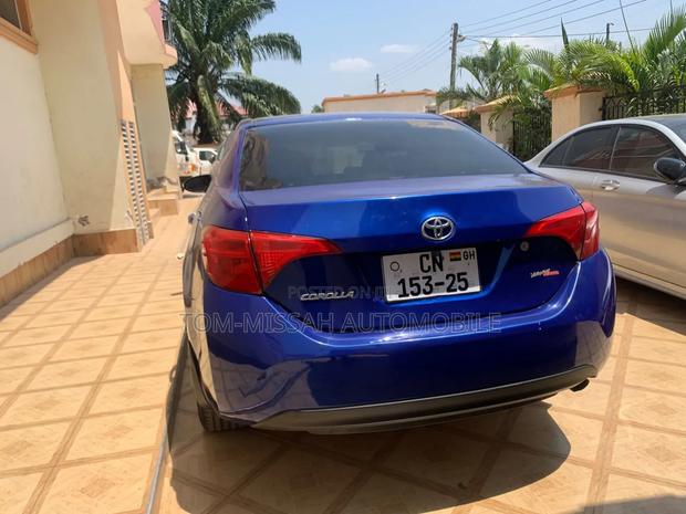 Toyota Corolla LE 4dr Sedan (1.8L 4cyl CVT) 2015 Blue