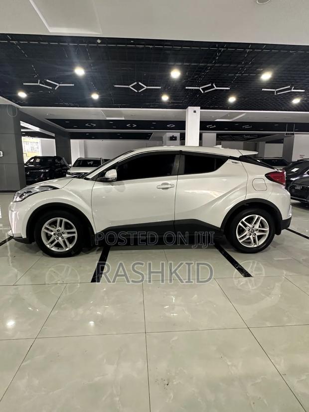 Toyota C-HR 2021 White