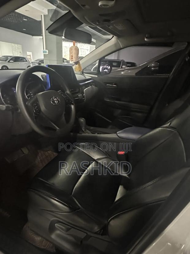 Toyota C-HR 2021 White