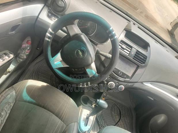 Chevrolet Spark 2015 Beige