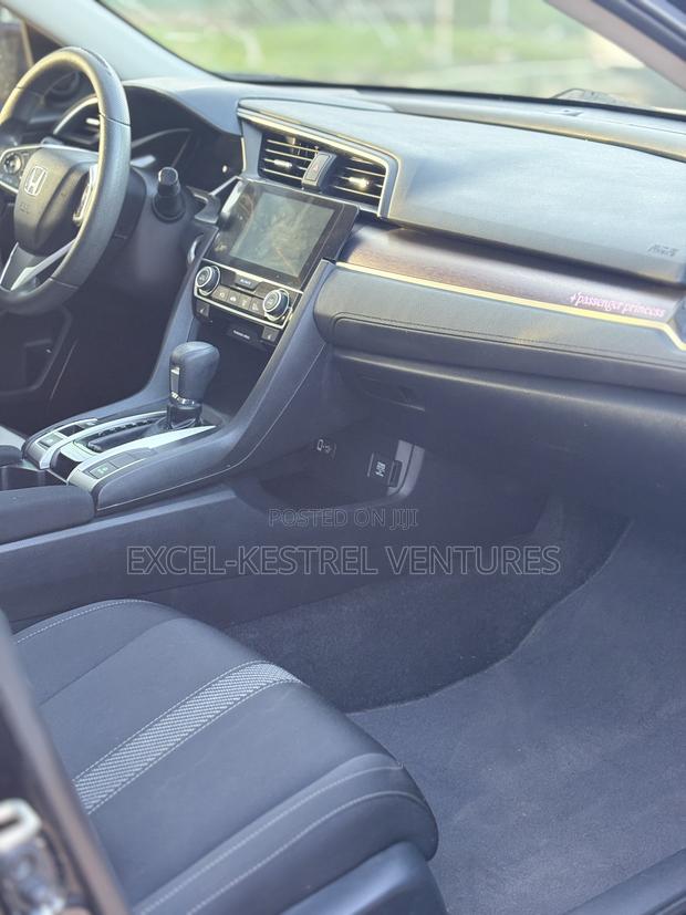 Honda Civic EX-T 4dr Sedan (1.5L 4cyl) 2016 Black