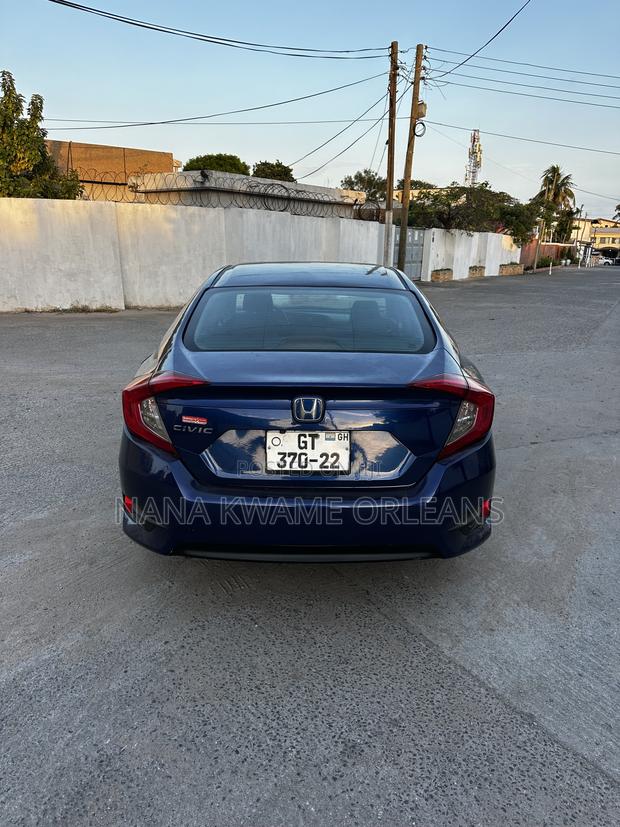 Honda Civic LX 4dr Sedan (2.0L 4cyl) 2017 Blue