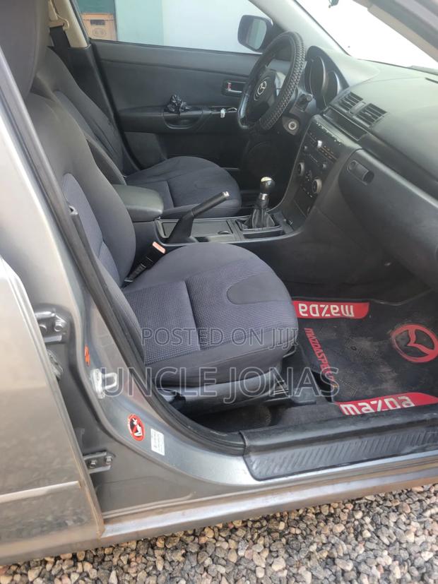 Mazda 3 1.6 2009 Gray