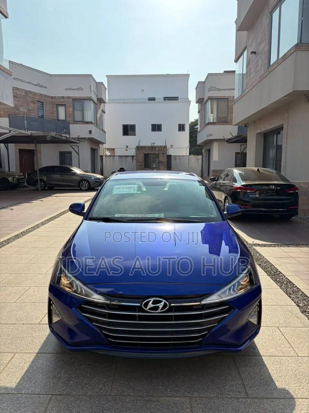 Hyundai Elantra 2020 Blue