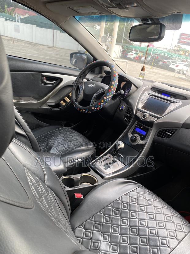 Hyundai Elantra Limited Sedan FWD (1.8L 4cyl 6A) 2013 Black