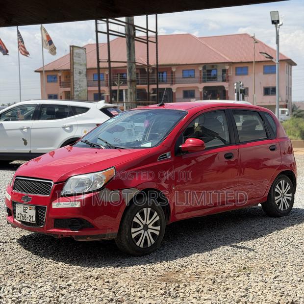 Chevrolet Aveo LS Hatch 2011 Red