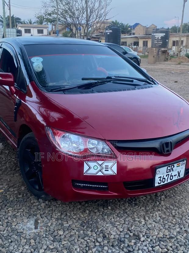 Honda Civic 2007 Red