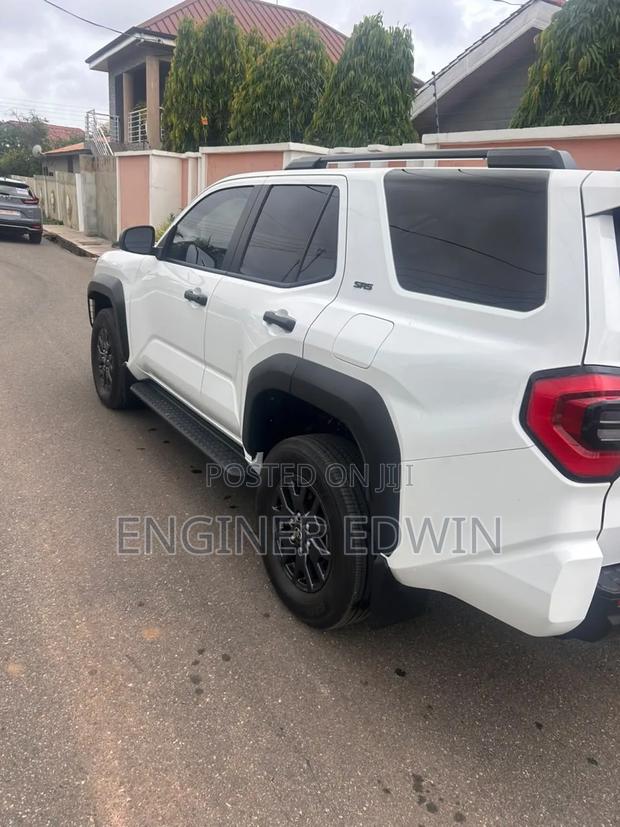 Toyota 4-Runner TRD Off-Road 4WD (2.4L 4cyl Turbo 8A) 2025 White