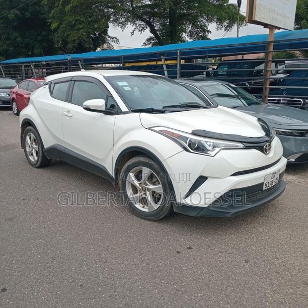 Toyota C-HR 2017 White