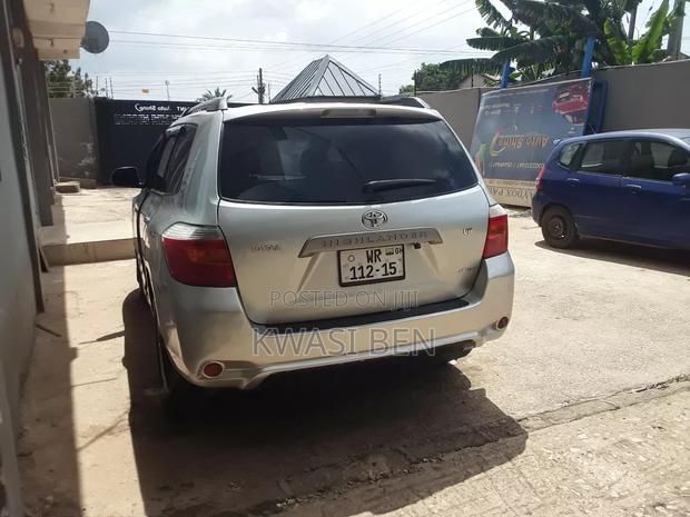 Toyota Highlander 2009 Gray