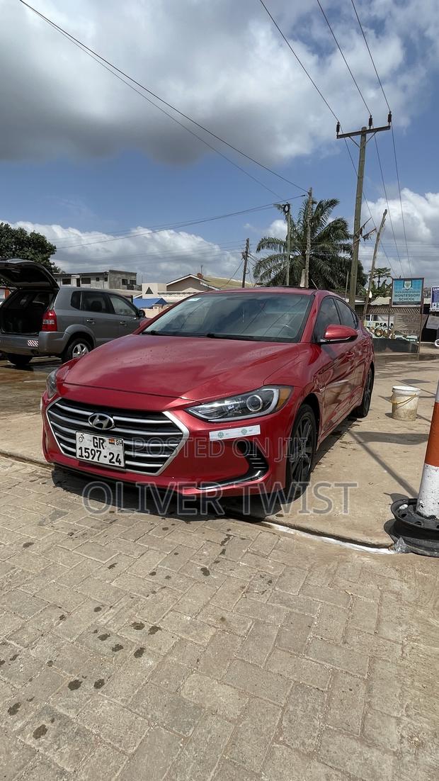 Hyundai Elantra SE 2018 Red