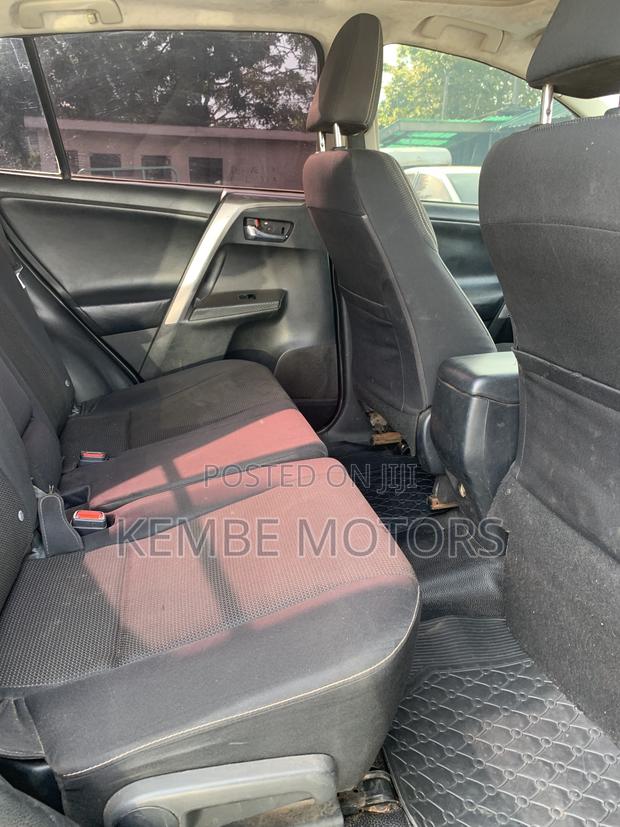 Toyota RAV4 2018 Gray