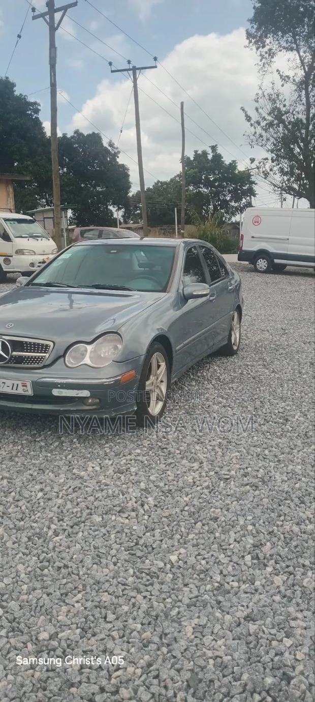 Mercedes-Benz C-Class 2007 Gray