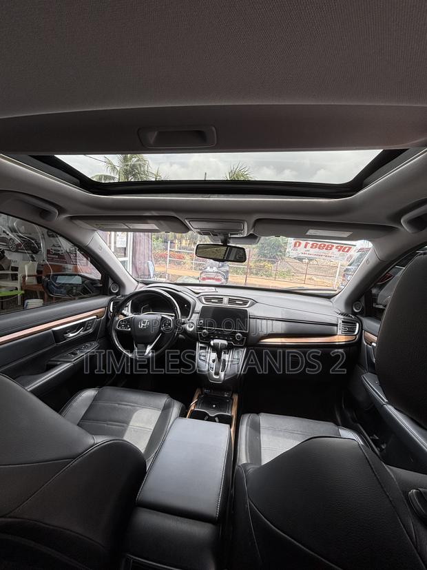 Honda CR-V Touring AWD 2020 Silver