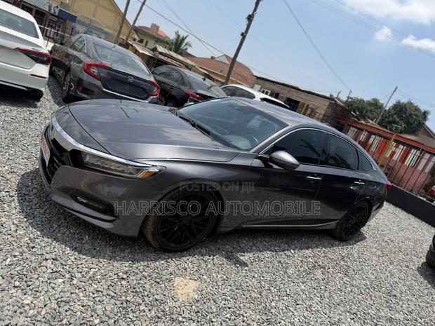 Honda Accord Touring 2.0T 2020 Gray