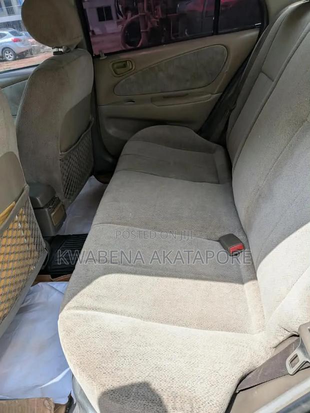 Toyota Corolla 2002 Black