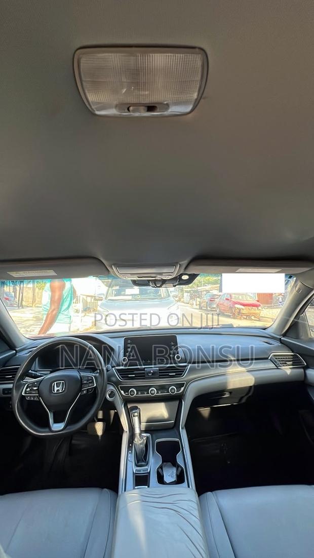 Honda Accord LX 2018 Red