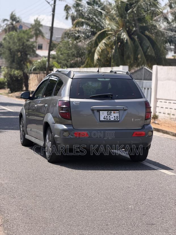 Pontiac Vibe 2008 Gray