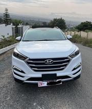 Hyundai Tucson SE Plus AWD 2017 White for sale