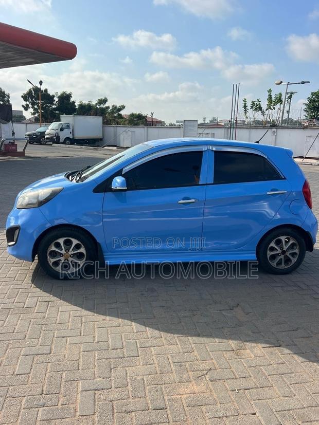 Kia Morning 2012 Blue