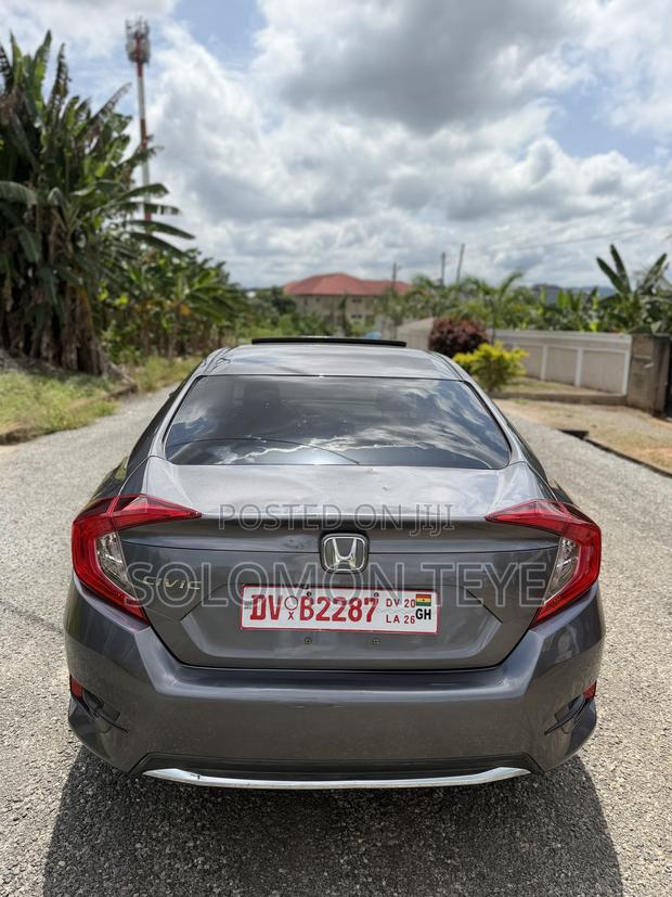 Honda Civic EX Sedan 2019 Gray