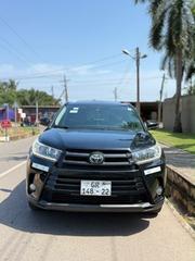 Toyota Highlander SE 4x2 V6 (3.5L 6cyl 8A) 2017 Black for sale