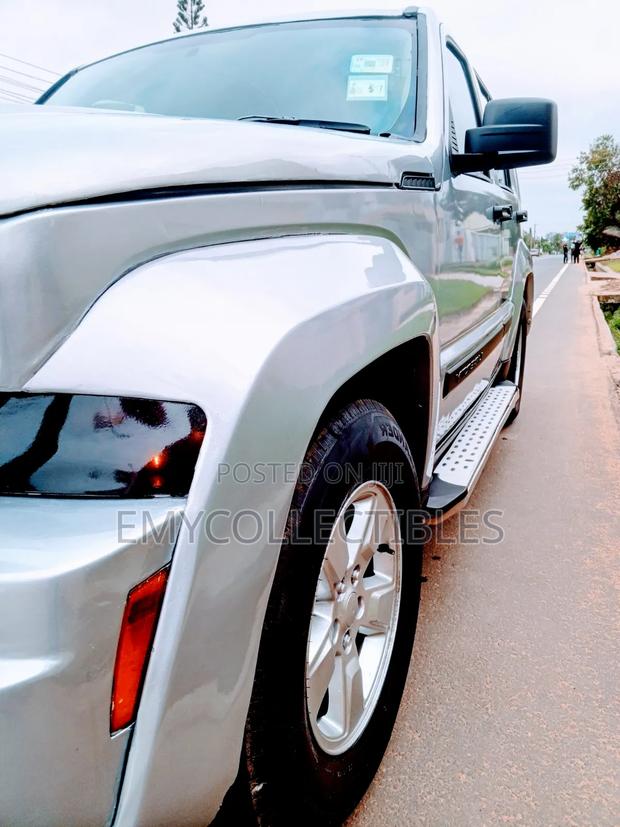 Jeep Liberty 2009 Silver