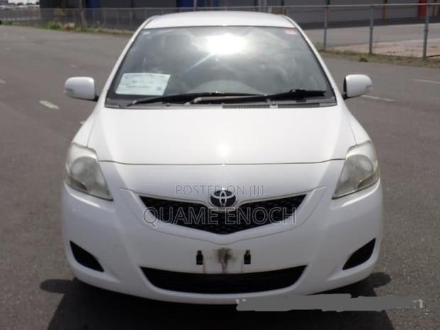 Toyota Belta 2010 White