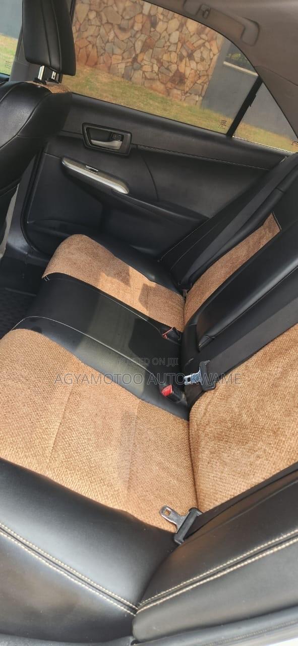 Toyota Camry SE 4dr Sedan (2.5L 4cyl 6A) 2013 White