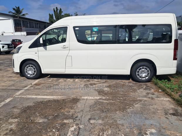 Toyota Harrier S 2024 White