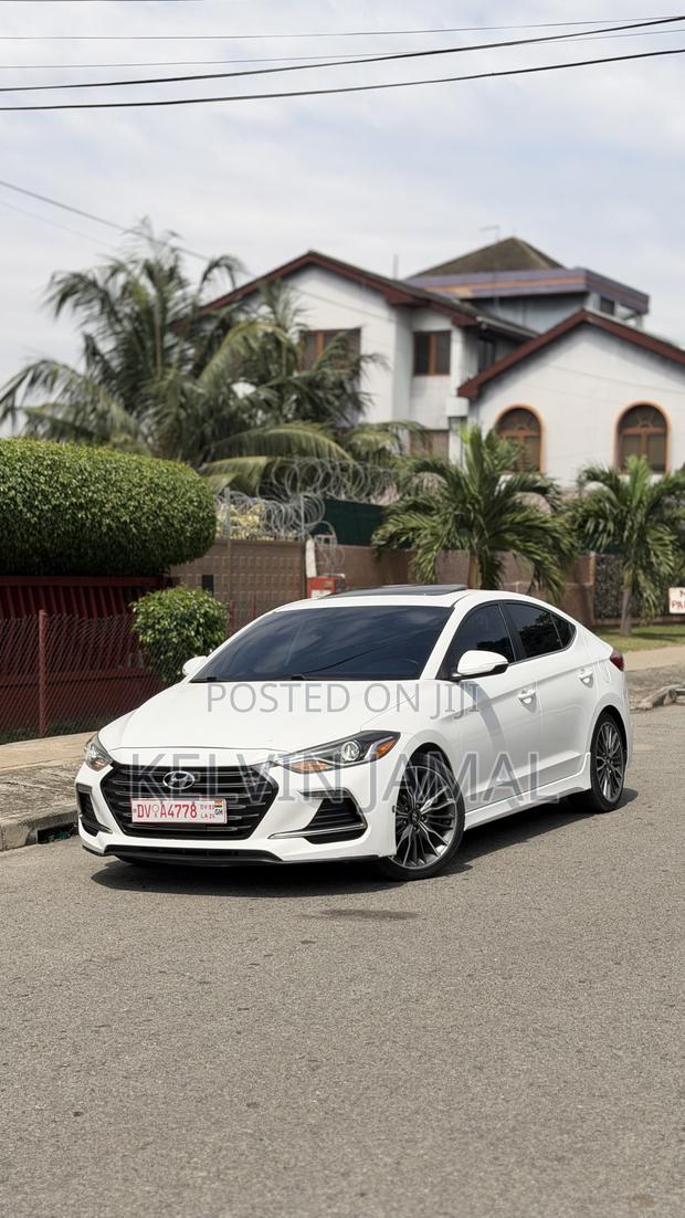 Hyundai Elantra Sport 2018 White