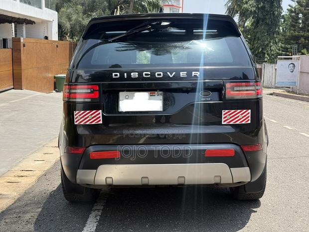 Land Rover Discovery HSE LUXURY 4x4 2018 Black