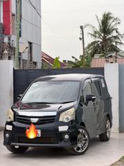 Toyota Voxy V 4WD 7-Seater 2012 Black for sale