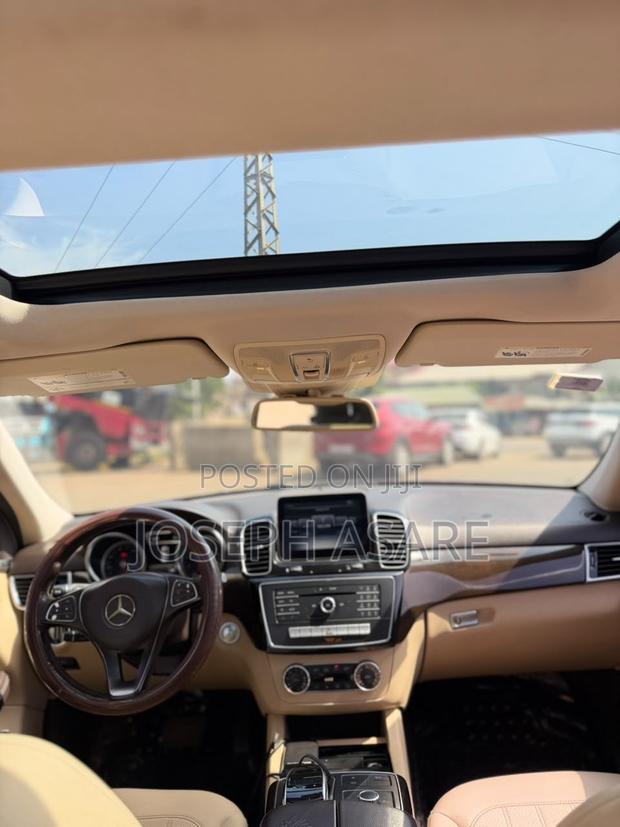Mercedes-Benz GLE-Class GLE 350 2017 Blue