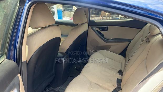 Hyundai Elantra GLS Sedan FWD (1.8L 4cyl 6A) 2013 Blue